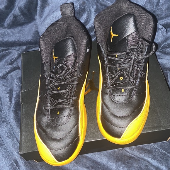 Air Jordan retro 12 - Picture 3 of 4